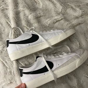 Women’s Nike blazer ‘77 low